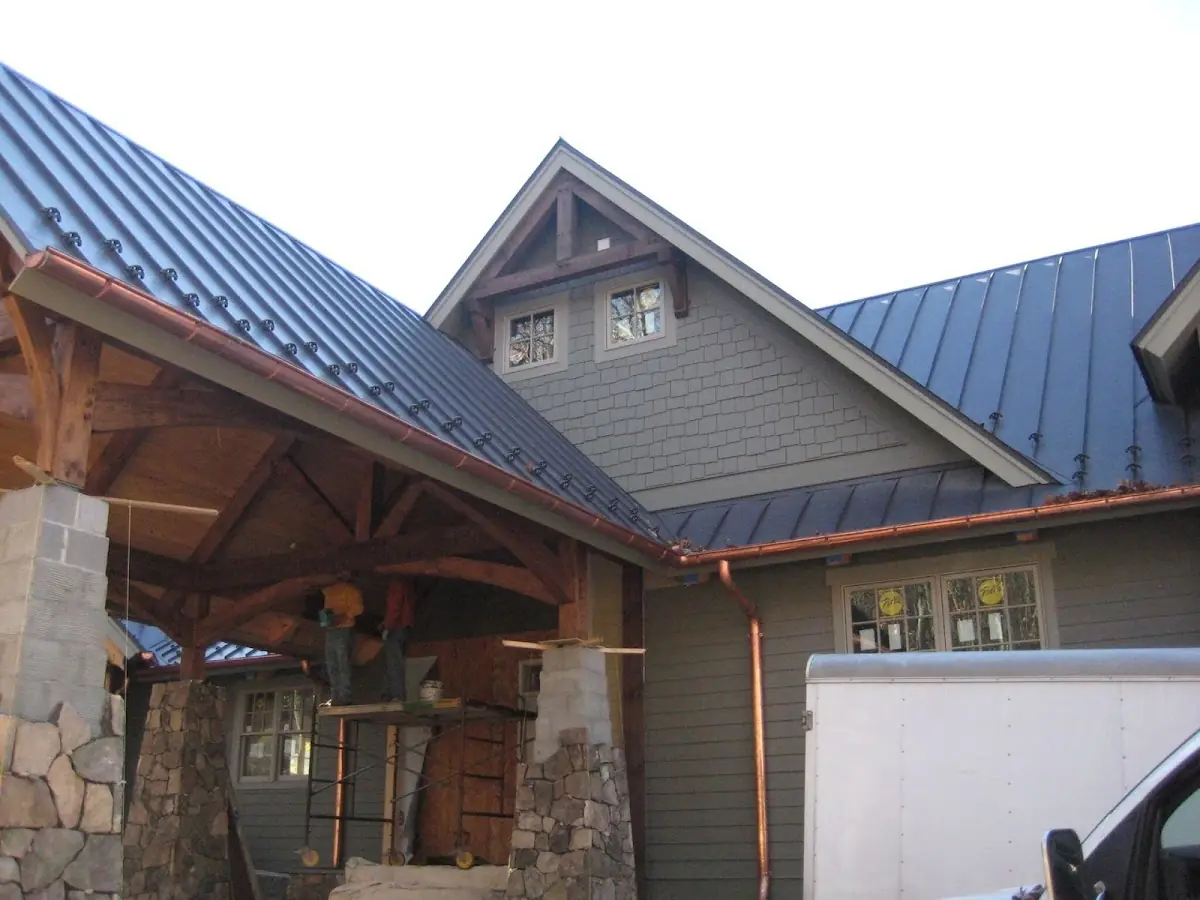 Craftsman Roofing team delivering quality roofing work in Covedale